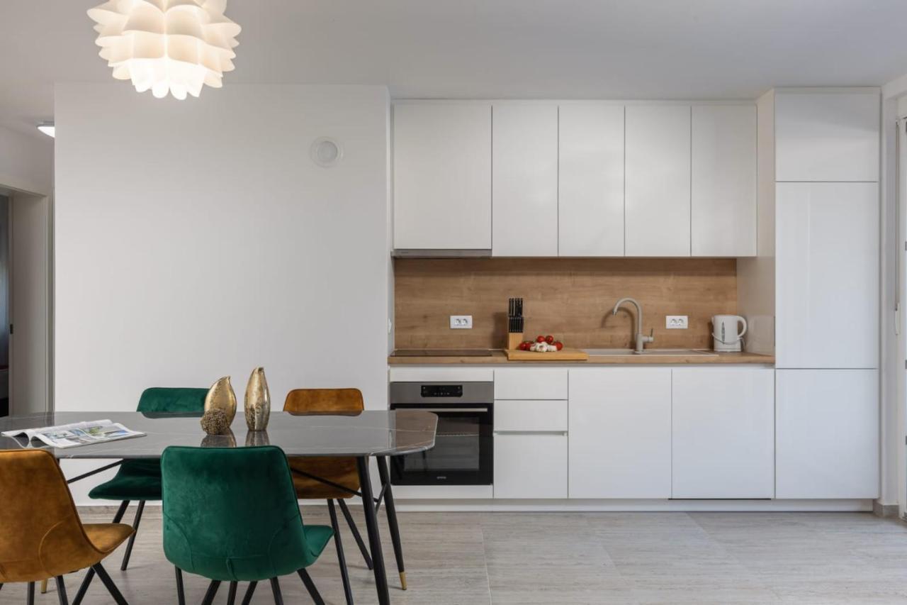 Apartments Cesare Nin Exteriér fotografie