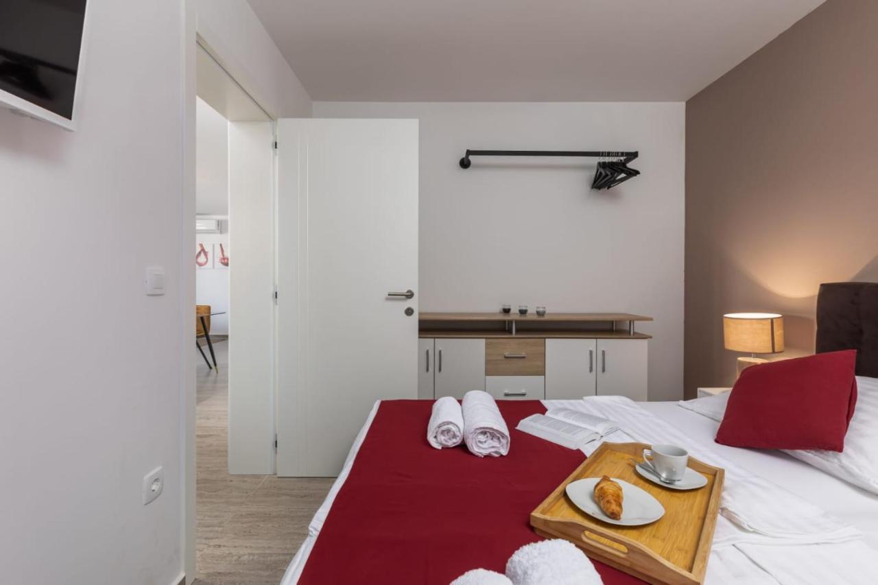 Apartments Cesare Nin Exteriér fotografie