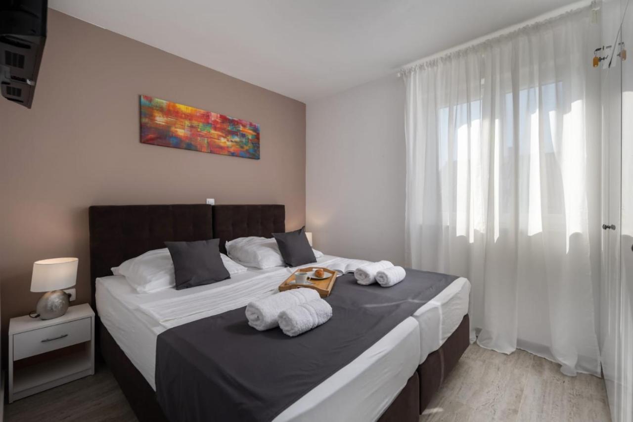 Apartments Cesare Nin Exteriér fotografie