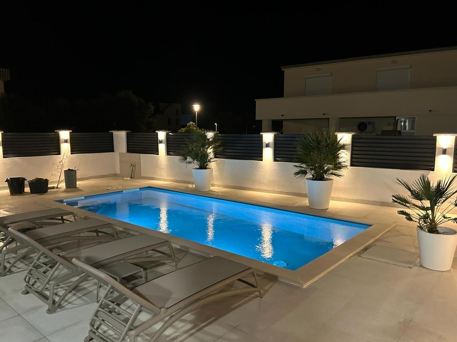 Apartments Cesare Nin Exteriér fotografie